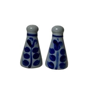 VTG Ceramic Salt and Pepper Retro Shaker Set Home Decor Table Decor Serveware